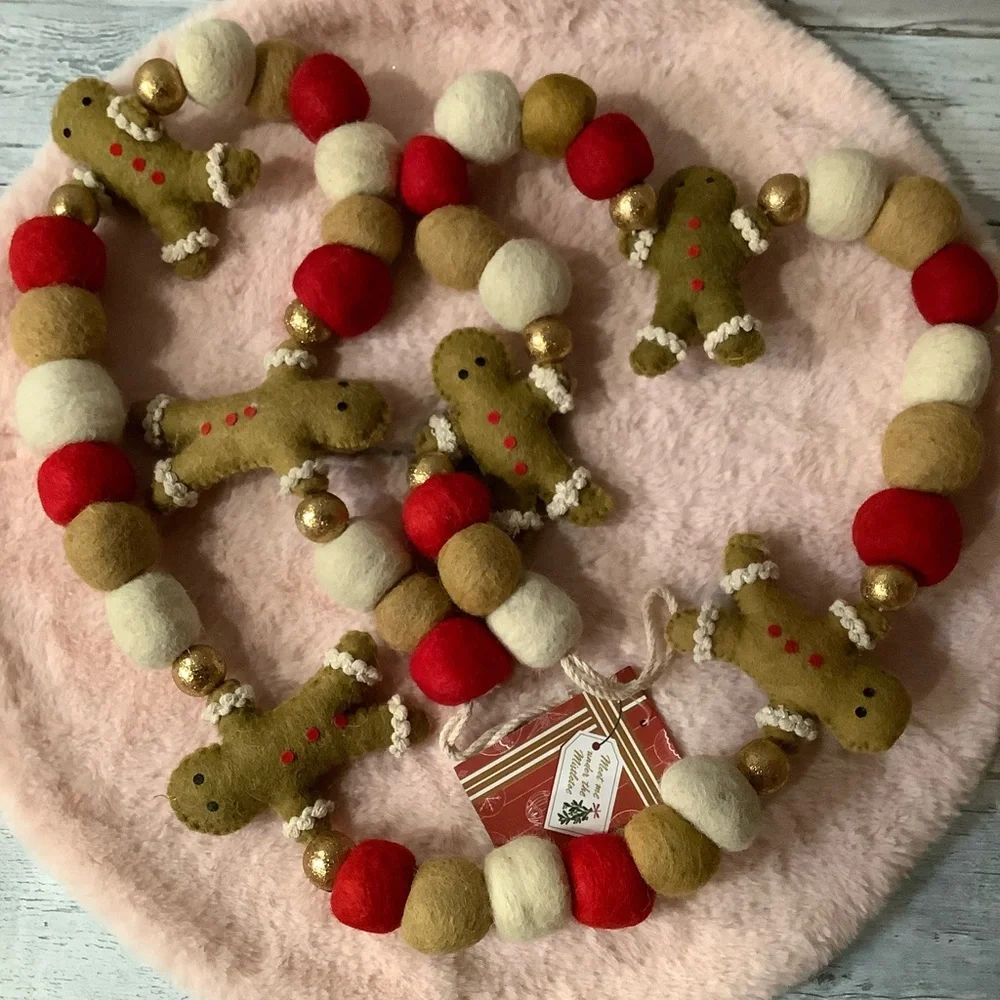 Magical Season Gingerbread Pom Pom Christmas Garland